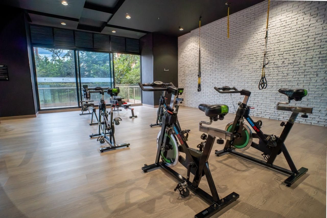 Gym & Green Areas